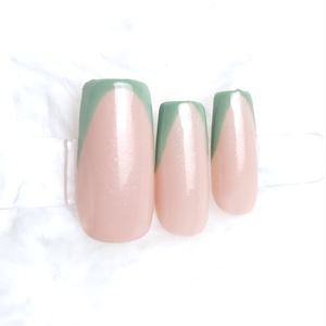 Green French Press-on Nails